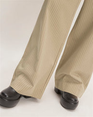 The Draper Pleated Pant in Buttersmooth | Cornstalk / Black | 32" Inseam