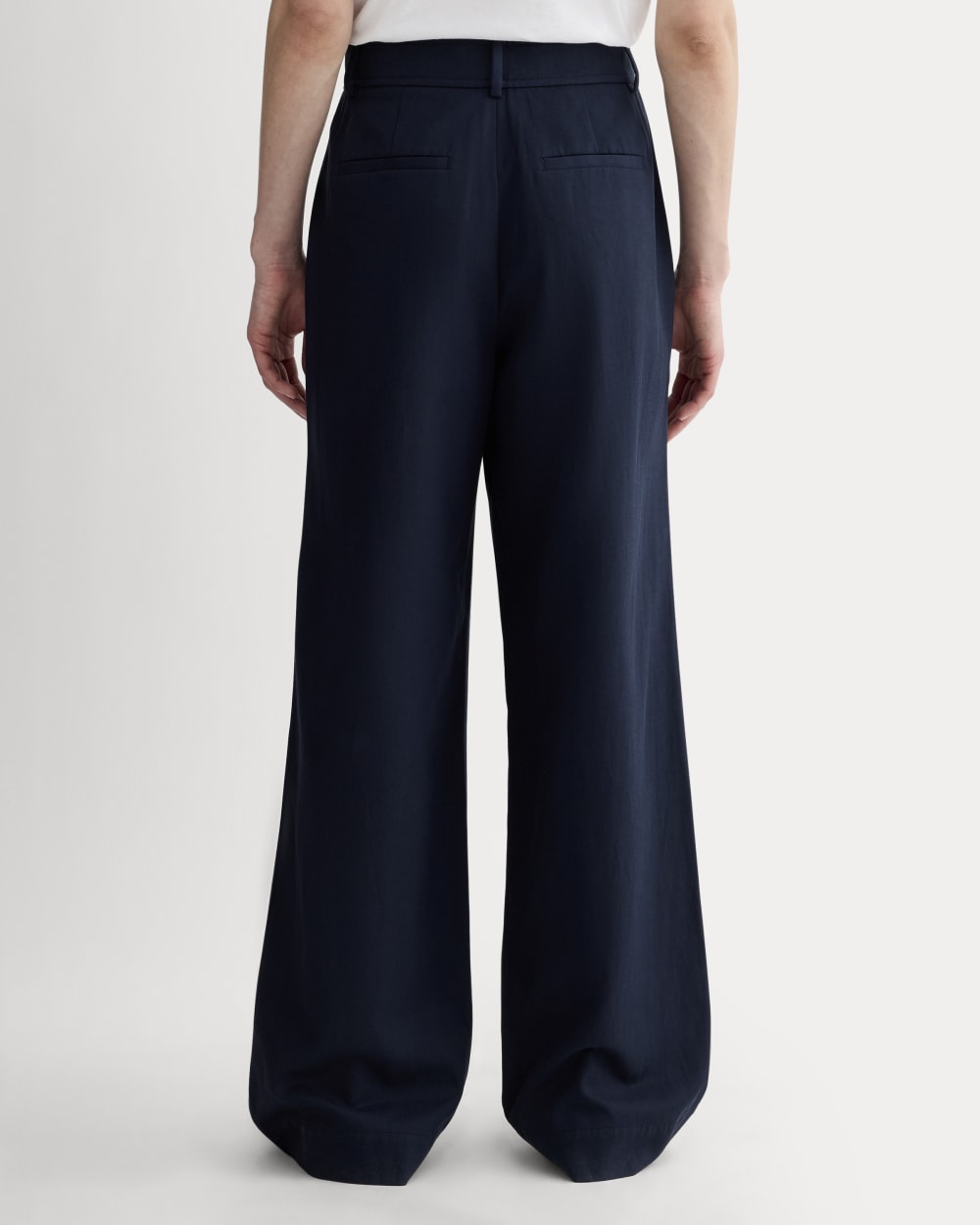 The Draper Pleated Pant in Buttersmooth | Navy | 30" Inseam