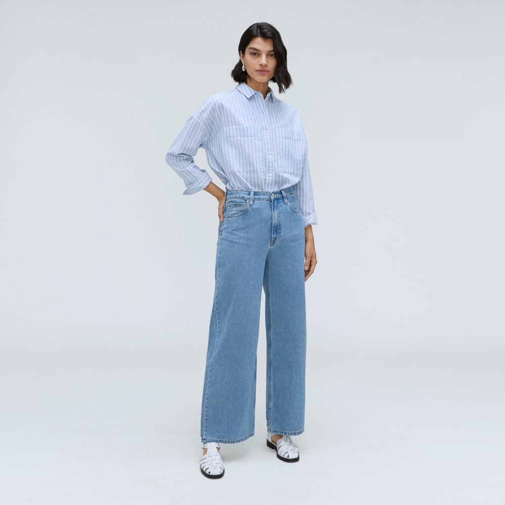 The Boxy Oxford | Sky / White
