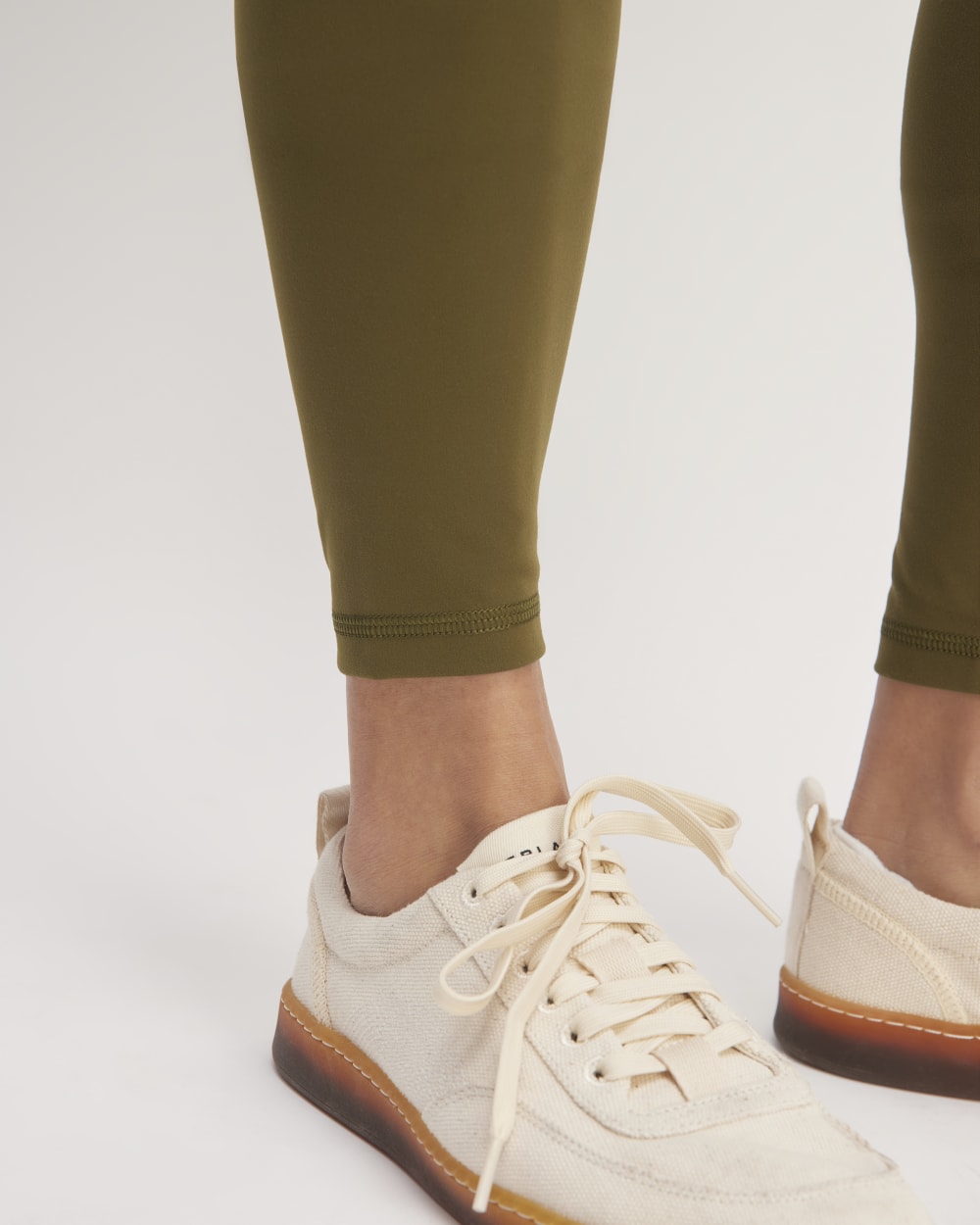 The Perform 24/7 Legging | Beech | 28" Inseam