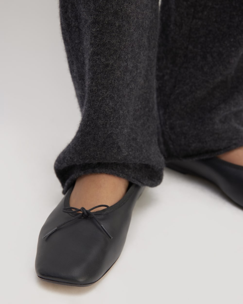 The Cozy-Stretch Straight-Leg Sweatpant | Charcoal